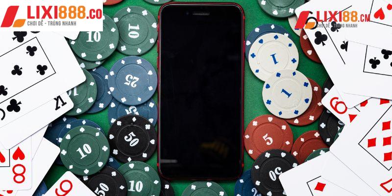 Trải nghiệm game bài Lixi88